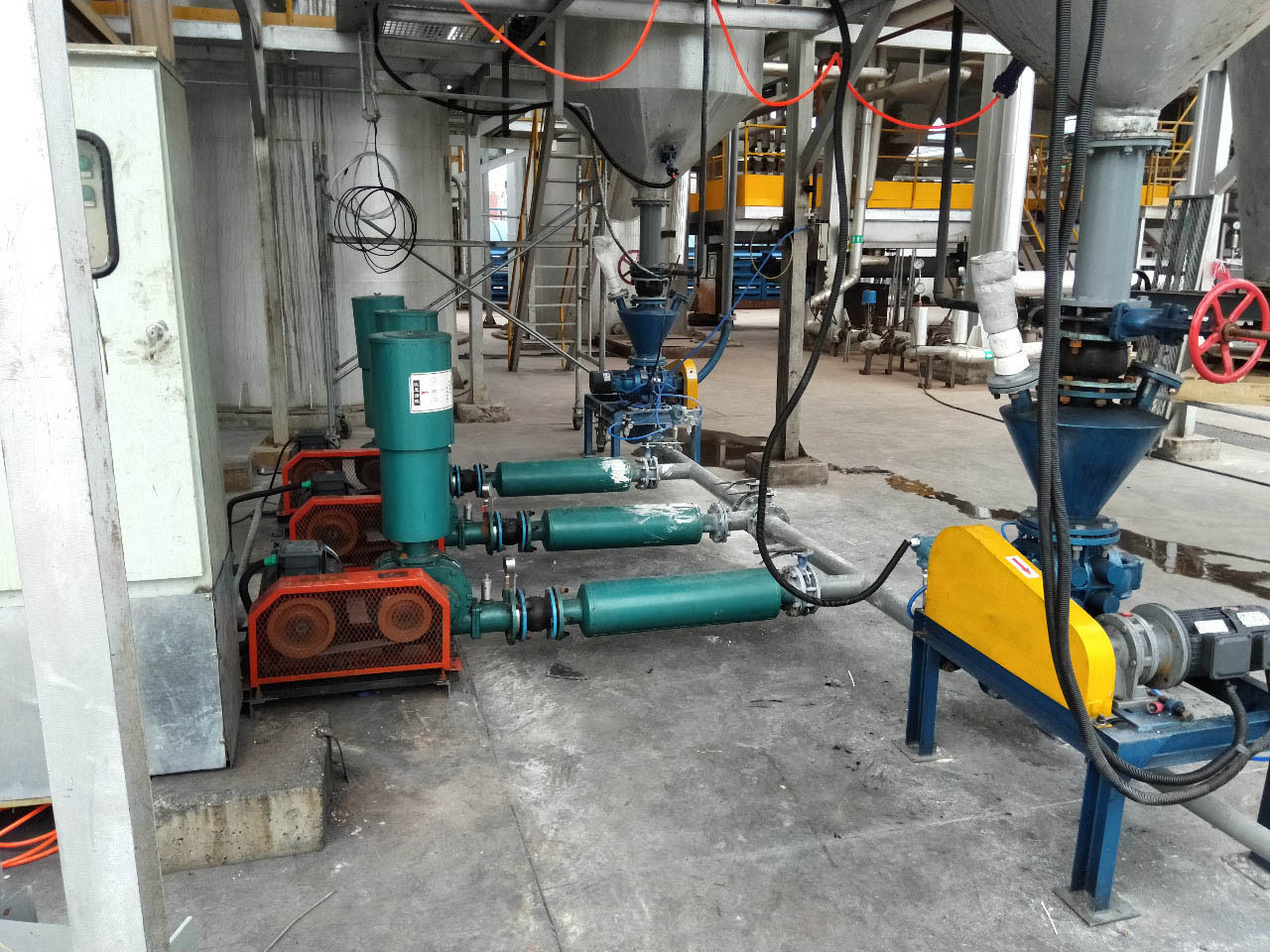 氣力輸送系統(tǒng) 氣力輸送系統(tǒng)